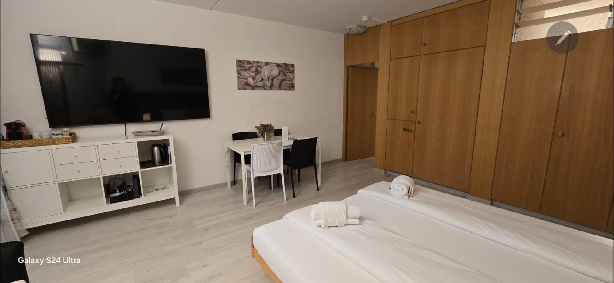 Apartment Residenza Di Lugano Bissone